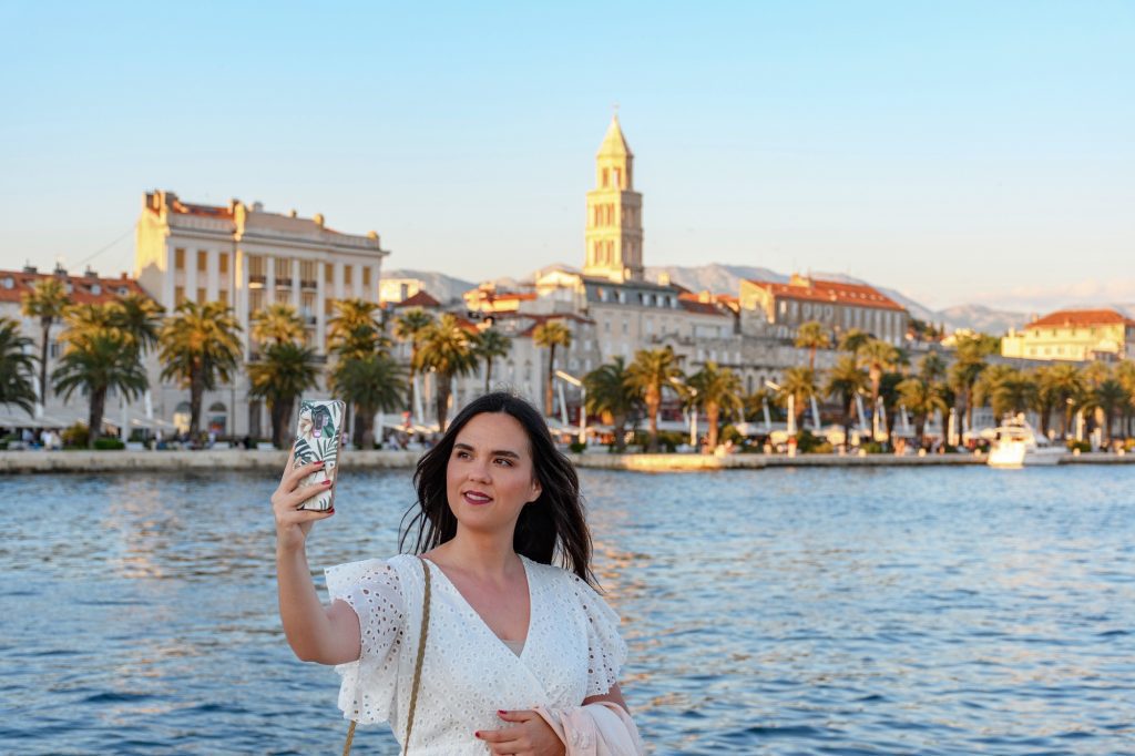 taking private transfer from Bled to Split