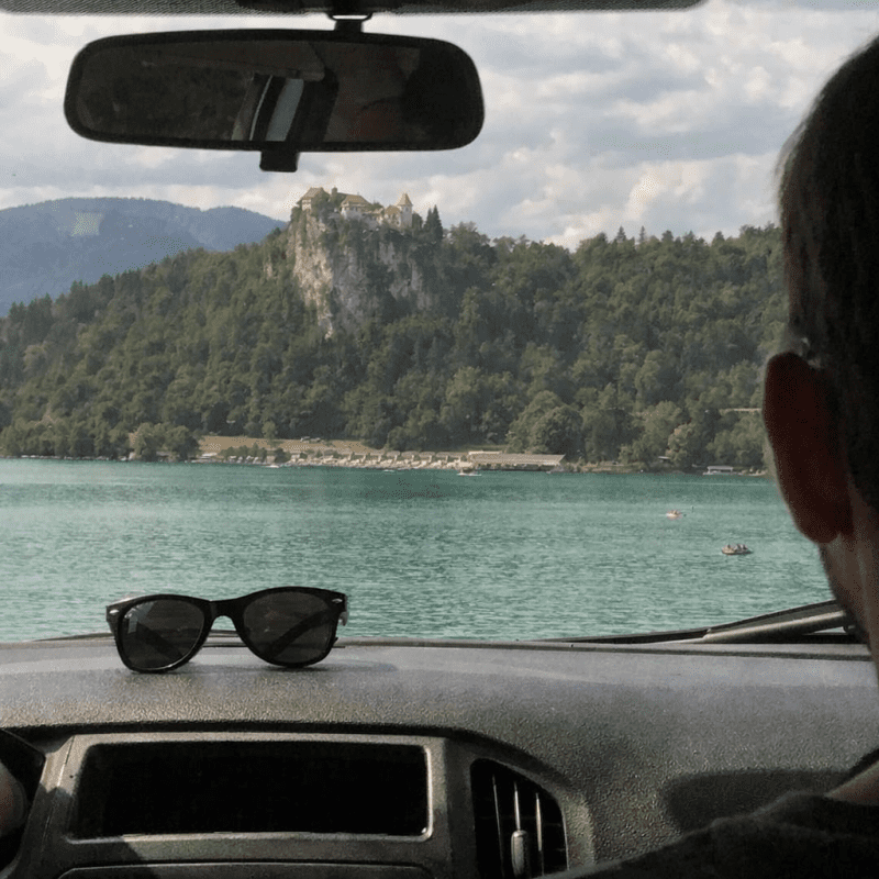 Transfer from Venice Airport to Bled: Why a Minivan is a Better Deal than the GoOpti Shuttle for a Family of Five Transfer from Venice Airport to Bled: Why a Minivan is a Better Deal than the GoOpti Shuttle for a Family of Five — photo 1, tanya.guide