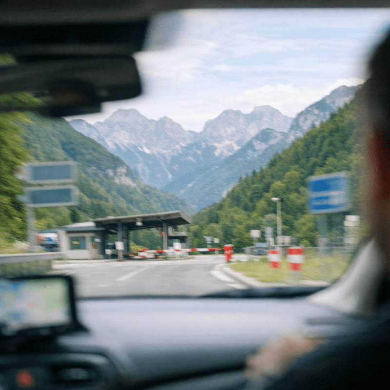 Best Airport for Lake Bled from Italy: 2026 Local Expert Guide Best Airport for Lake Bled from Italy: 2026 Local Expert Guide — photo 1, tanya.guide