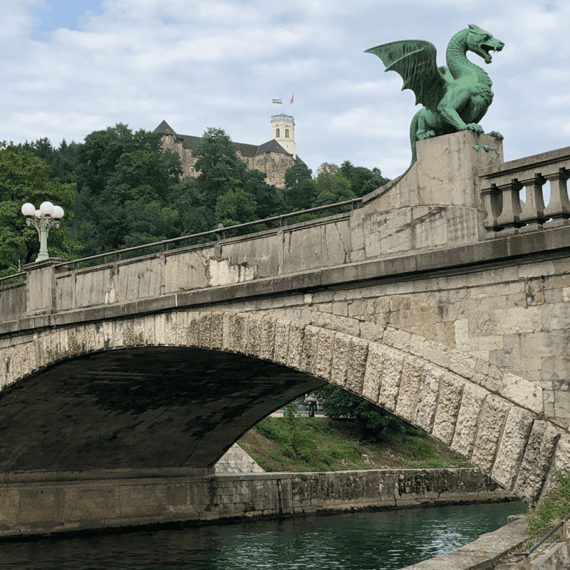 The Dragon Bridge in Ljubljana: Legend, History and the Best Photo Spot The Dragon Bridge in Ljubljana: Legend, History and the Best Photo Spot — photo 2, tanya.guide