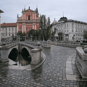 Best Photo Spots in Ljubljana Old Town: A Local Guide to Picture-Perfect Views